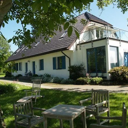 Wohnung-e Глове